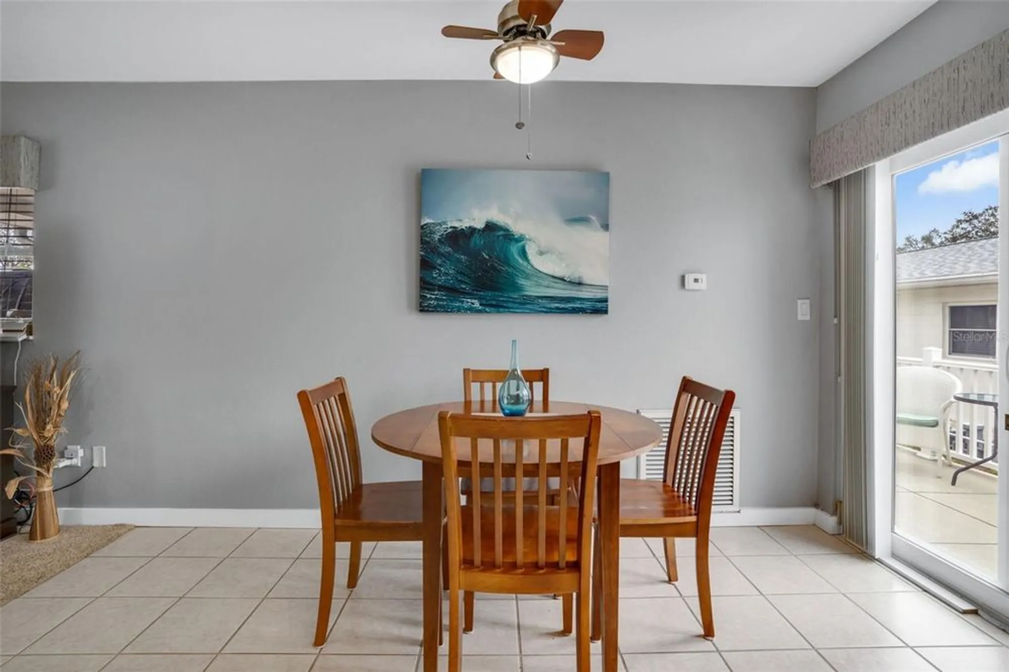 Property Slideshow image 10 of 27 | 12400 park blvd 206, Seminole, FL, 33772