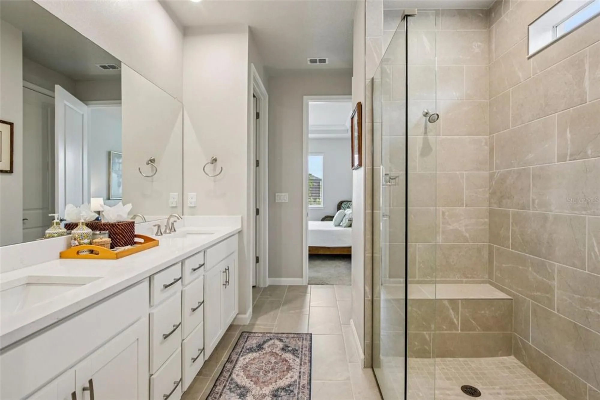 Property Slideshow image 15 of 22 | 11222 livewell ct, Venice, FL, 34293