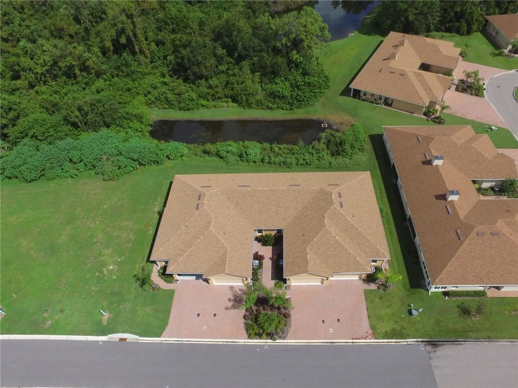 Property Slideshow image 32 of 73 | 1709 linz ct, Winter Haven, FL, 33884