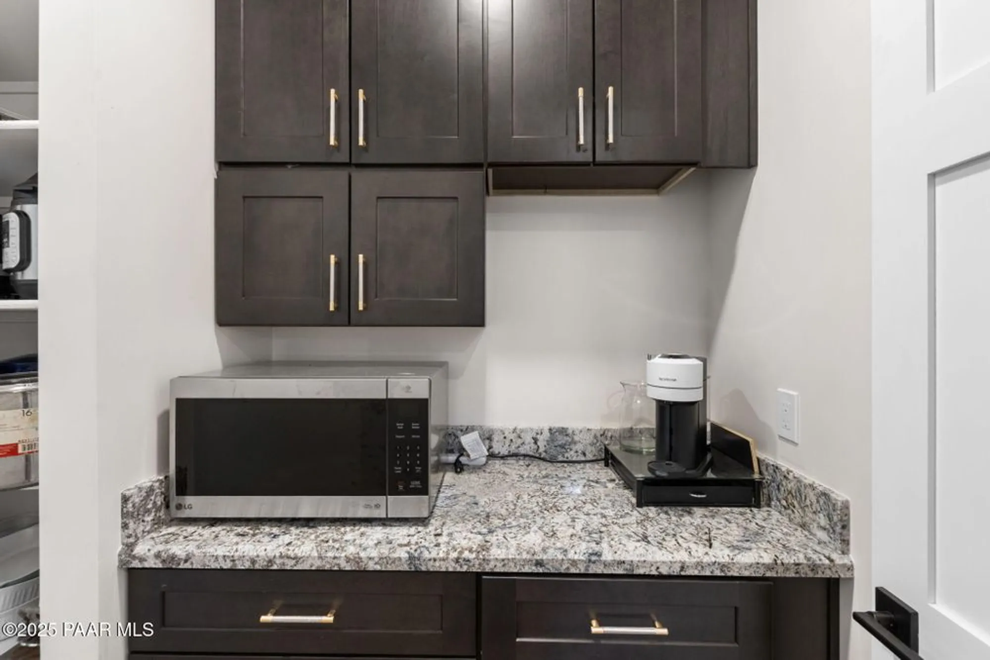 Property Slideshow image 21 of 43 | 1020 sunrise blvd, Prescott, AZ, 86301