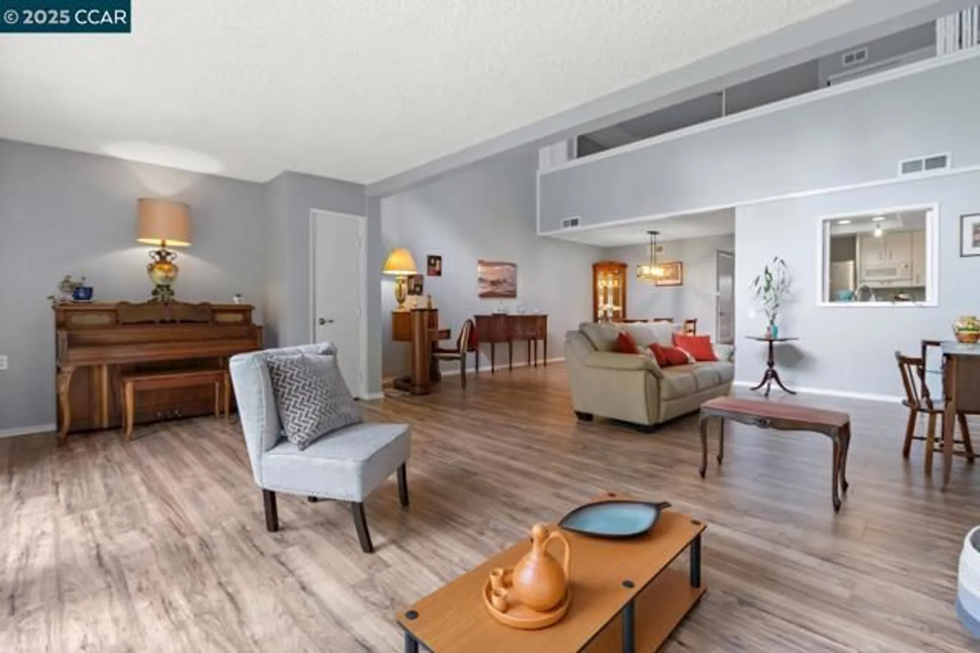 Property Slideshow image 2 of 47 | 1244 singingwood ct 1, Walnut Creek, CA, 94595