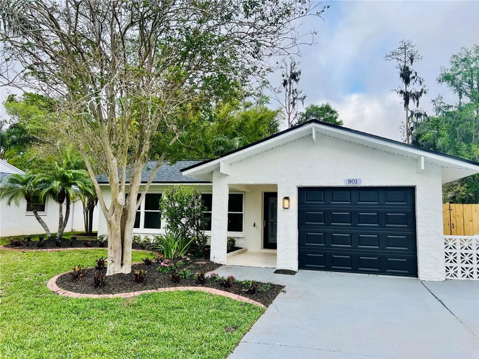 Property Slideshow image 1 of 28 | 801 leeward way, Palm Harbor, FL, 34685