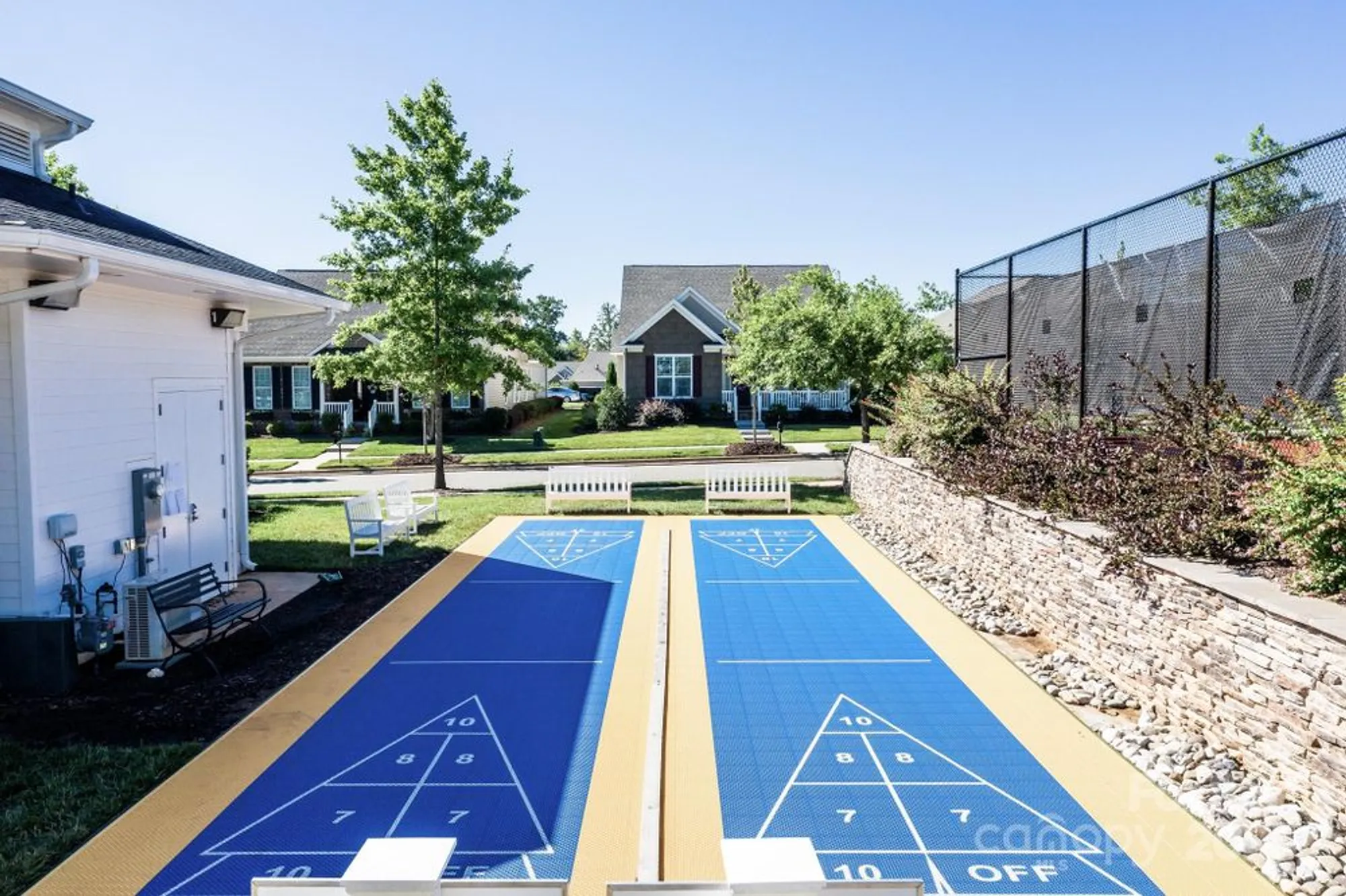 Property Slideshow image 34 of 42 | 11715 meetinghouse dr, Cornelius, NC, 28031