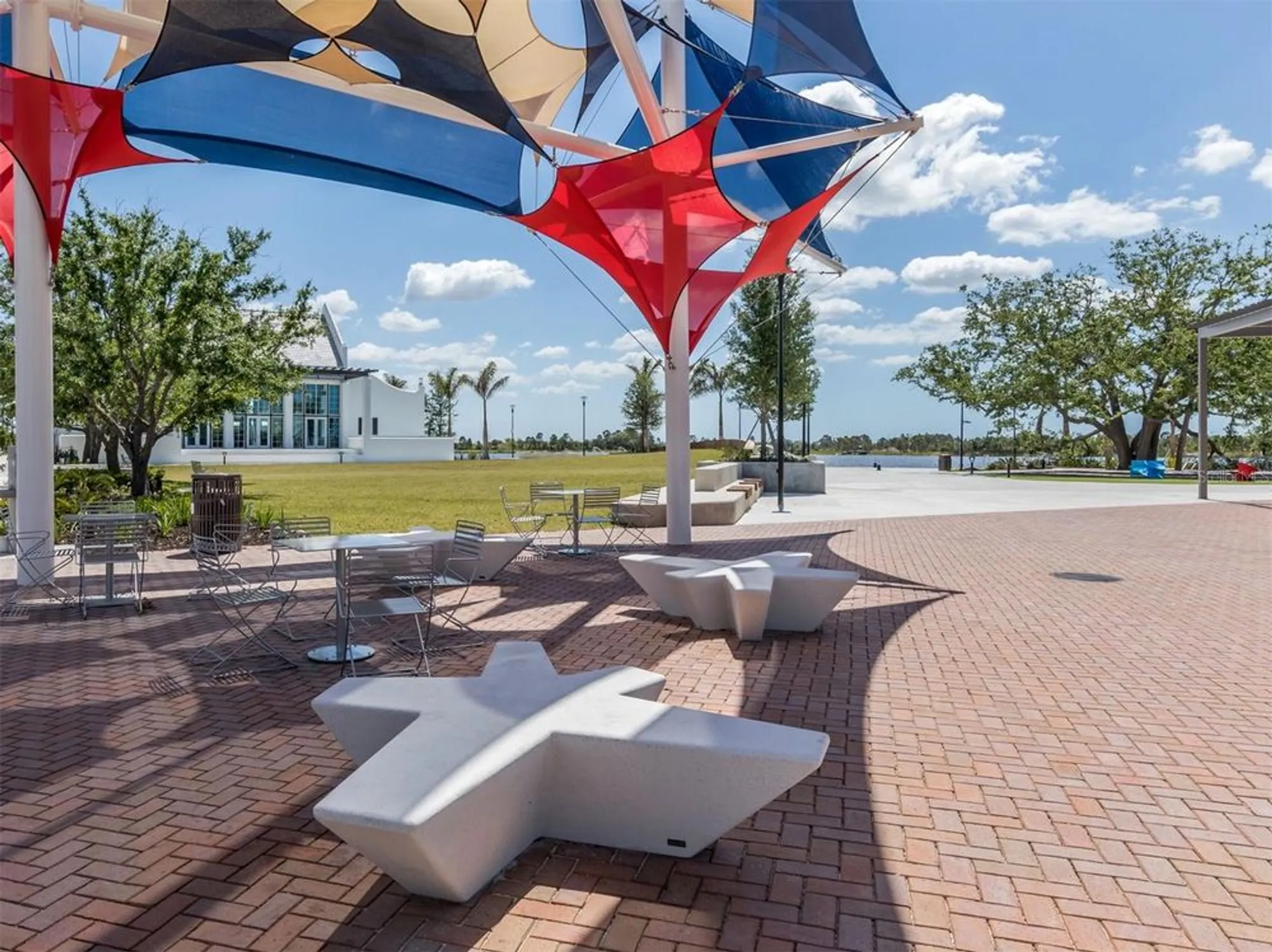 Property Slideshow image 56 of 99 | 10132 colubrina dr, Venice, FL, 34293