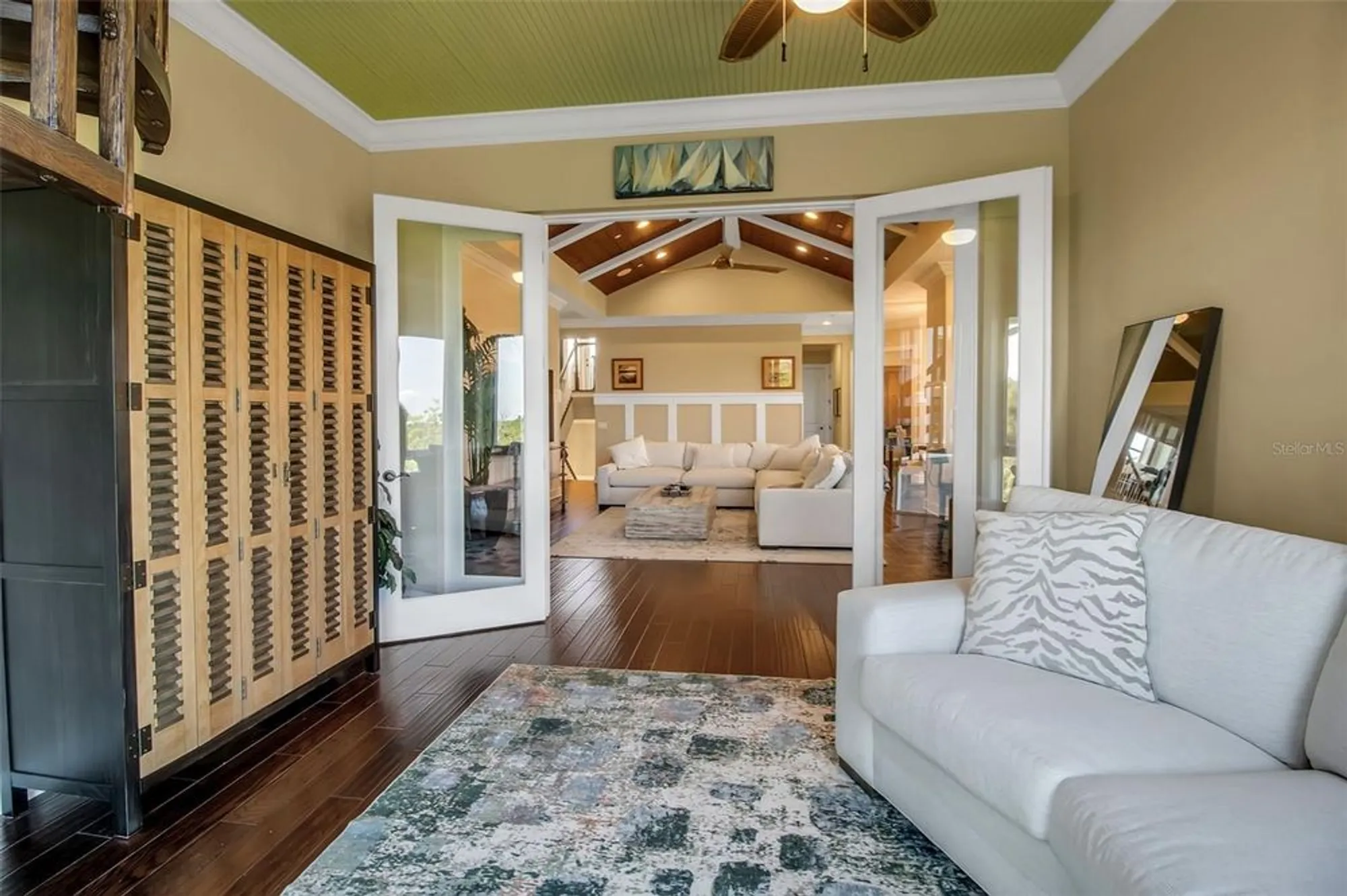 Property Slideshow image 38 of 99 | 321 sapphire lake dr 202, Bradenton, FL, 34209