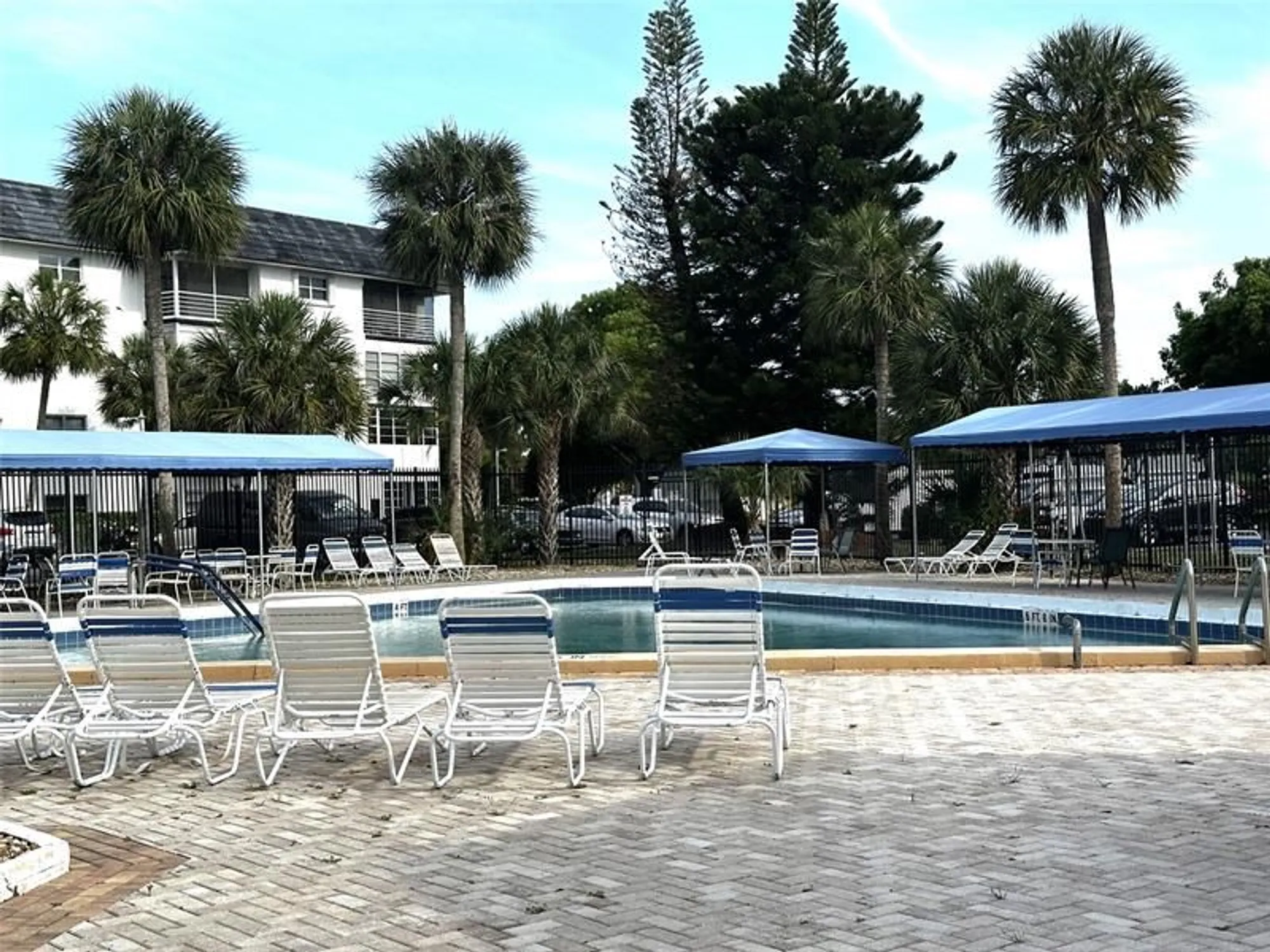 Property Slideshow image 11 of 11 | 2061 nw 47th ter 414, Lauderhill, FL, 33313