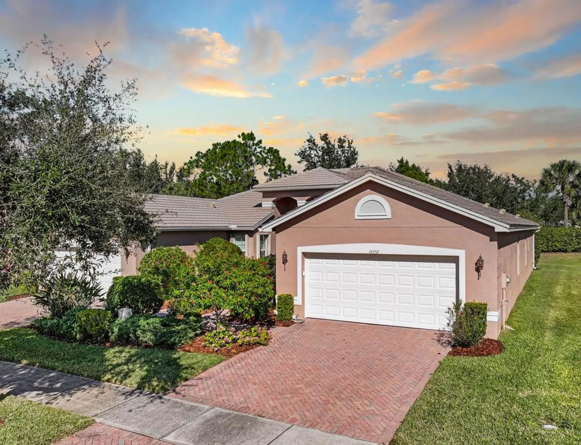 Property Slideshow image 46 of 47 | 16252 amethyst key dr, Wimauma, FL, 33598