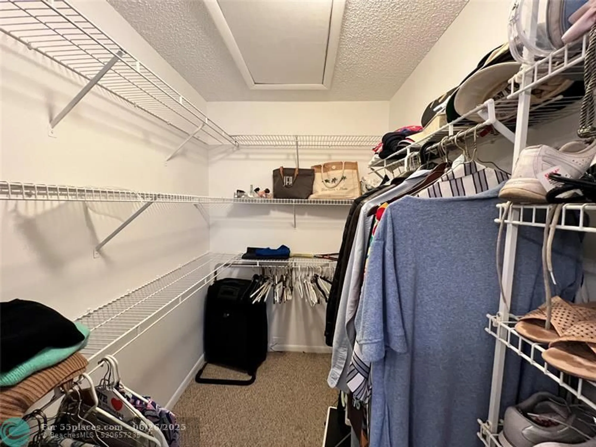 Property Slideshow image 34 of 41 | 8460 casa del lago e, Boca Raton, FL, 33433