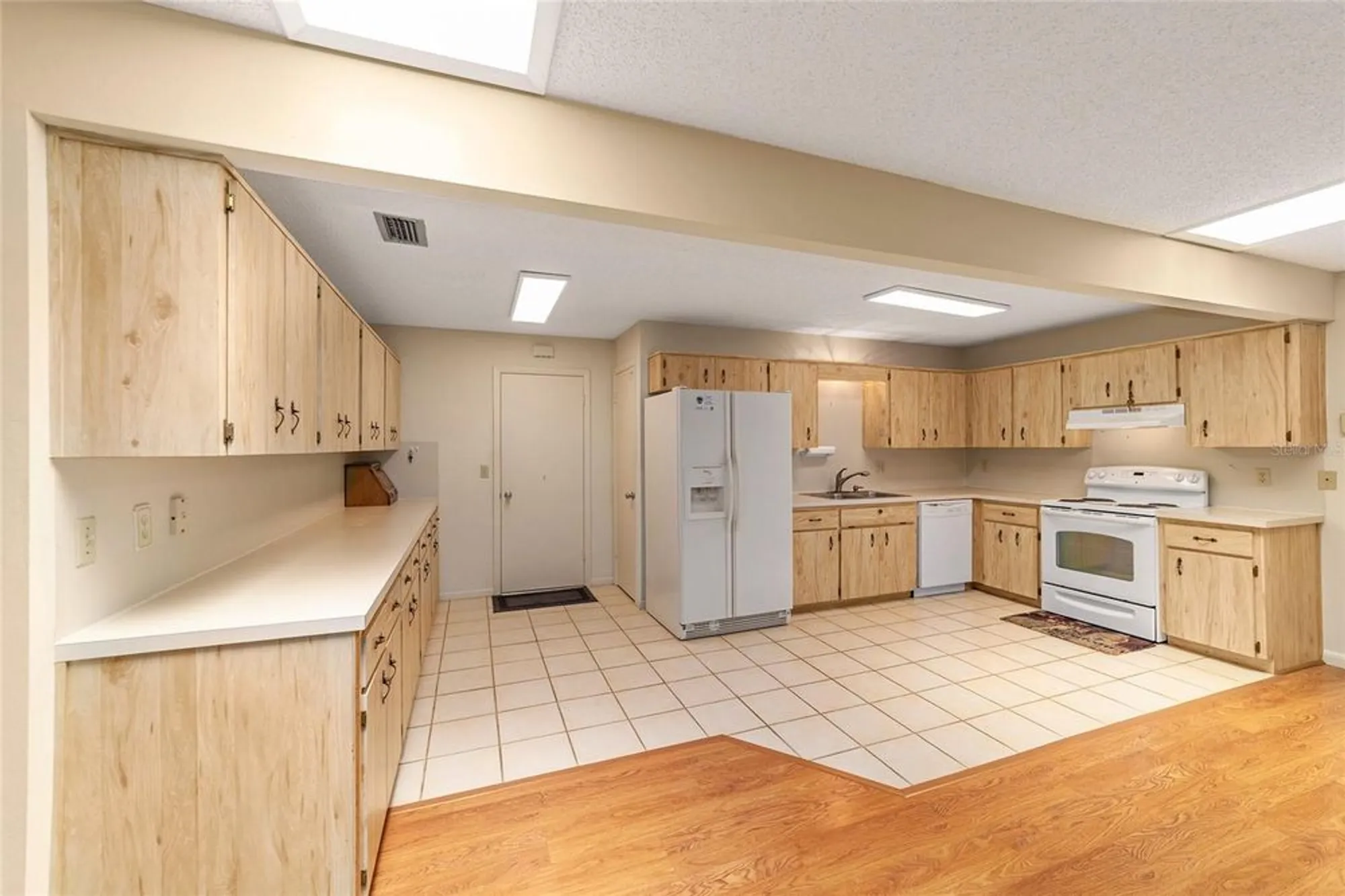 Property Slideshow image 23 of 48 | 8704 sw 94th ln g, Ocala, FL, 34481