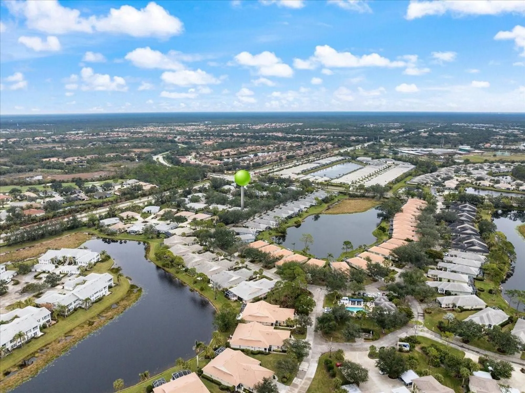 Property Slideshow image 28 of 40 | 900 paisley ct 1, Venice, FL, 34293