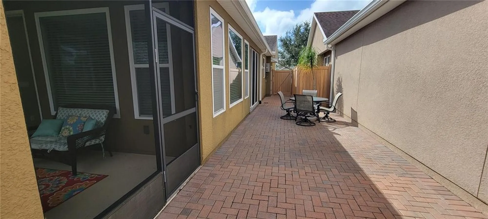 Property Slideshow image 16 of 61 | 79 bayou bend rd, Groveland, FL, 34736