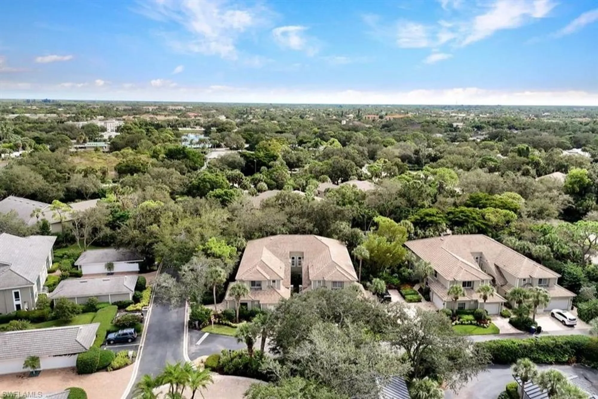 Property Slideshow image 30 of 36 | 3281 crossings ct 201, Bonita Springs, FL, 34134