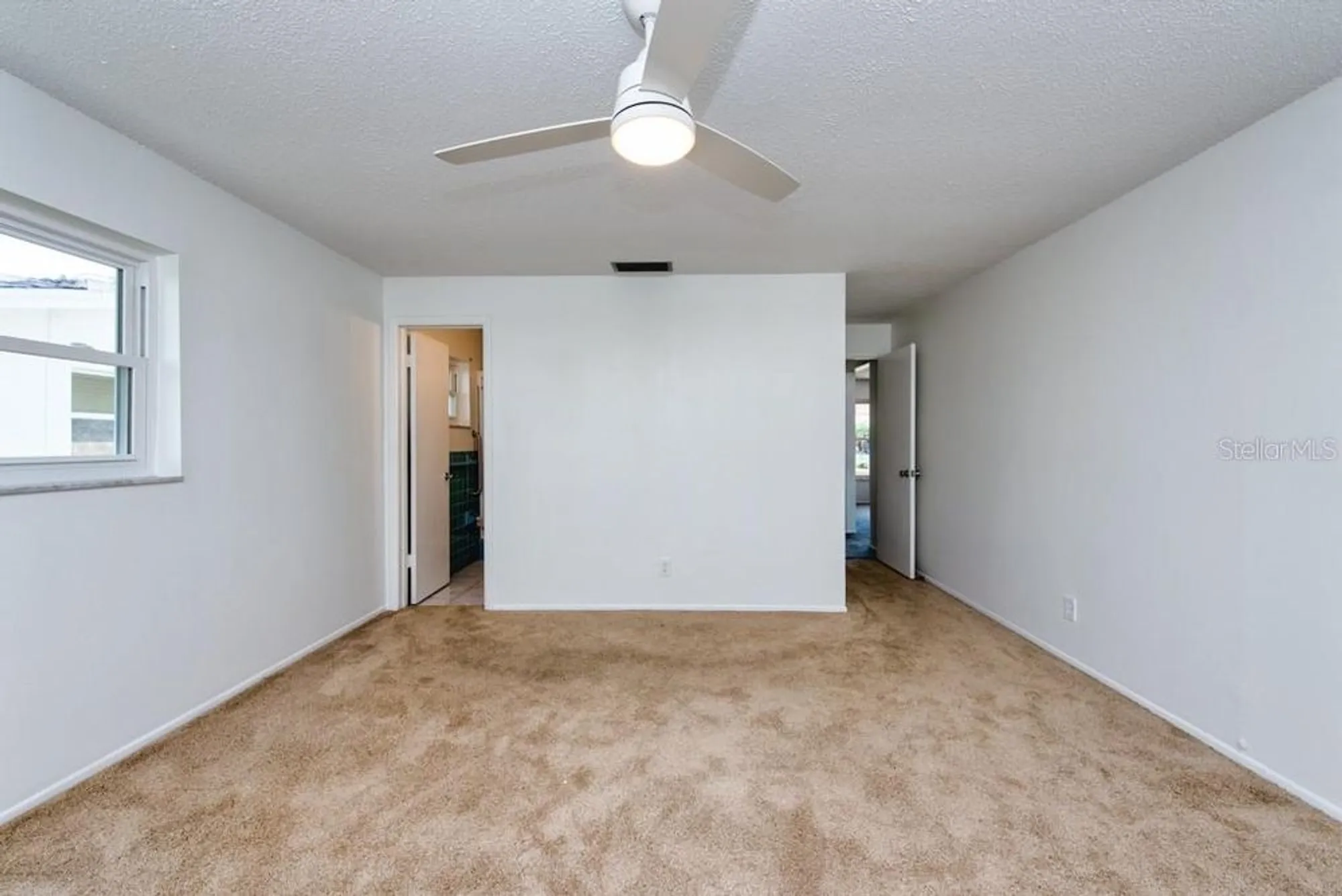 Property Slideshow image 14 of 39 | 3843 97th ter, Pinellas Park, FL, 33782