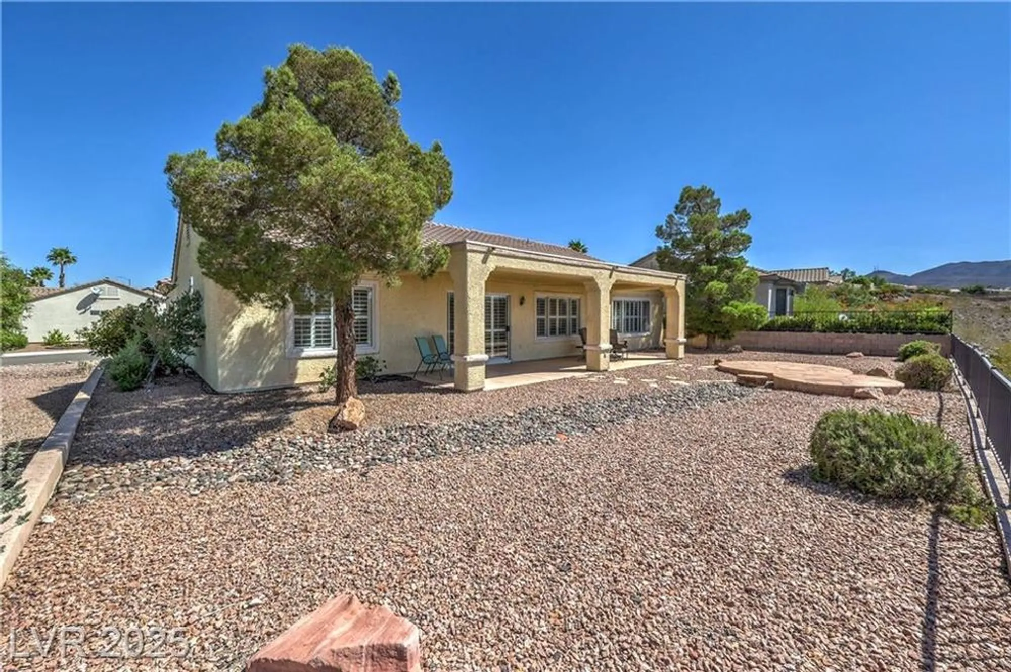 Property Slideshow image 40 of 52 | 1717 warrington dr, Henderson, NV, 89052