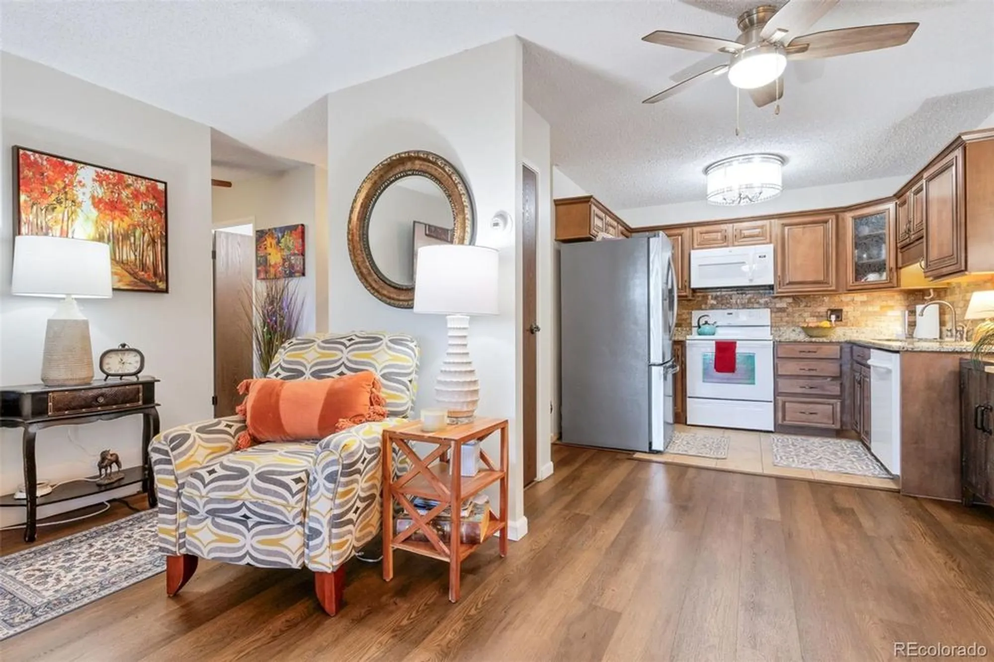 Property Slideshow image 8 of 31 | 3144 s wheeling way apt 301, Aurora, CO, 80014