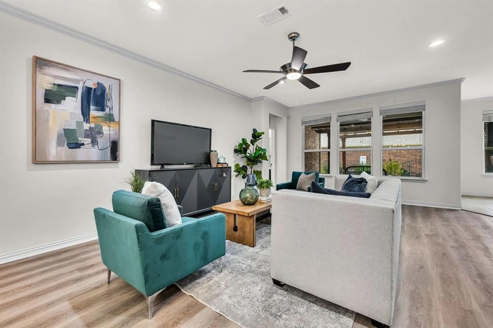 Property Slideshow image 5 of 40 | 7315 trull brook ln, Frisco, TX, 75036