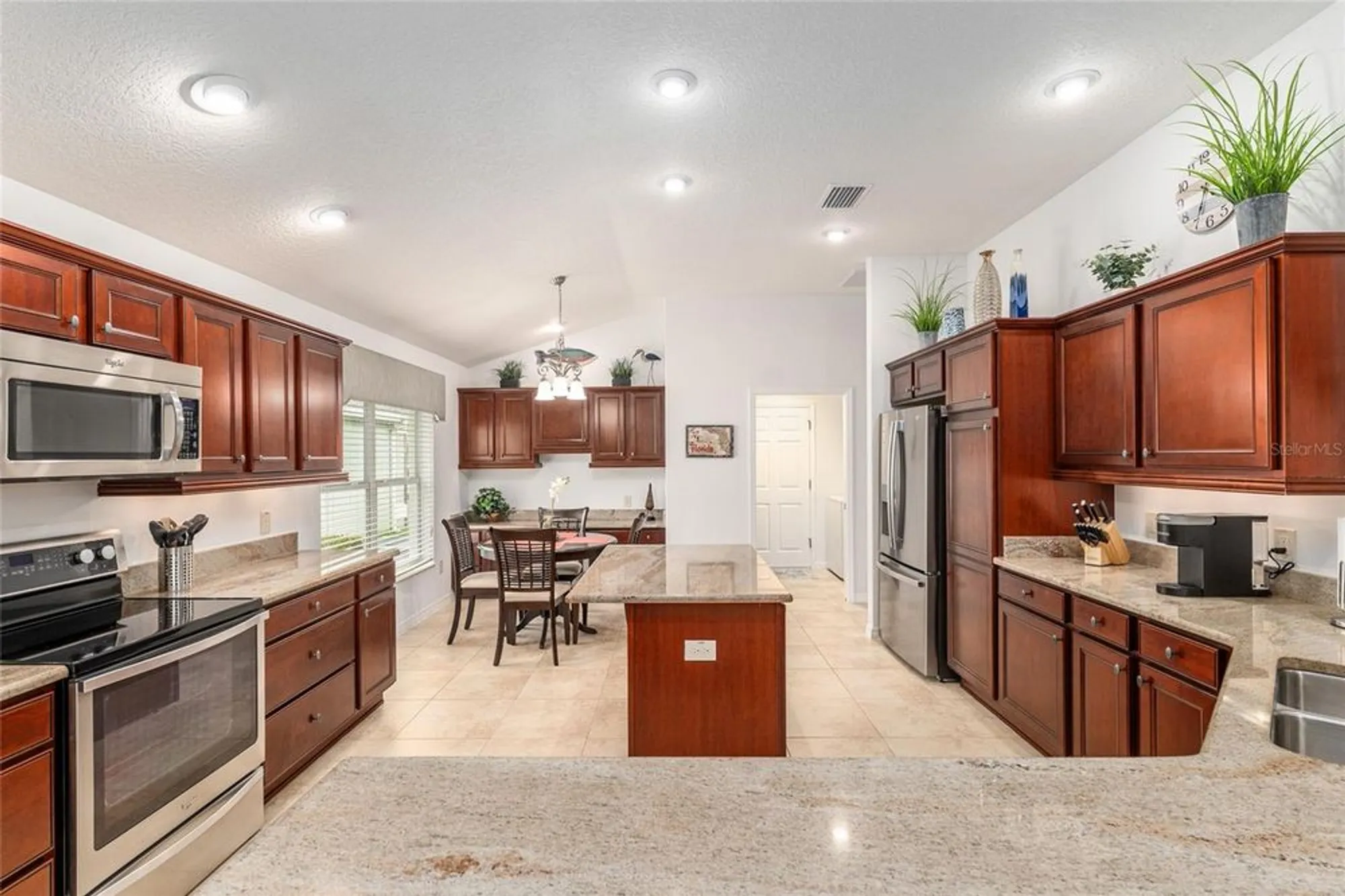 Property Slideshow image 22 of 80 | 825 ulelah st, The Villages, FL, 32163
