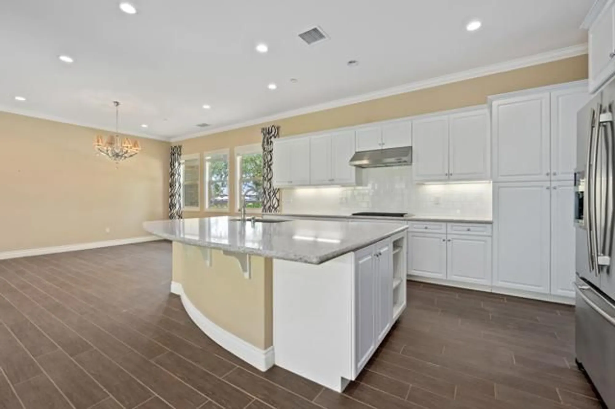 Property Slideshow image 15 of 35 | 82707 woodcreek ct, Indio, CA, 92201