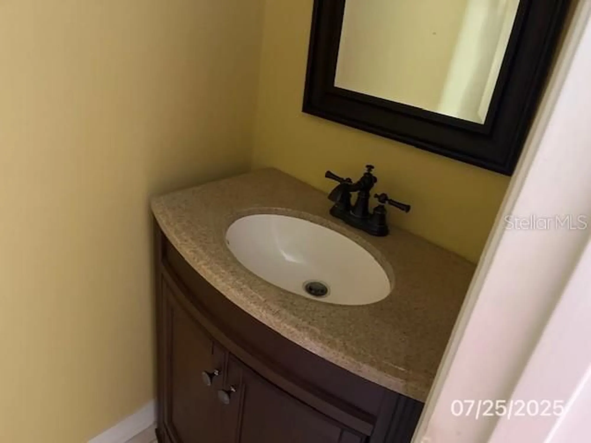 Property Slideshow image 12 of 32 | 18 treetop cir, Ormond Beach, FL, 32174