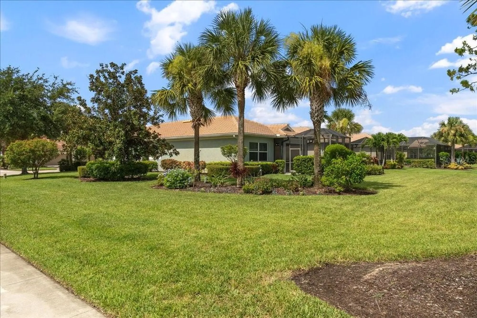 Property Slideshow image 3 of 39 | 10662 camarelle cir, Fort Myers, FL, 33913