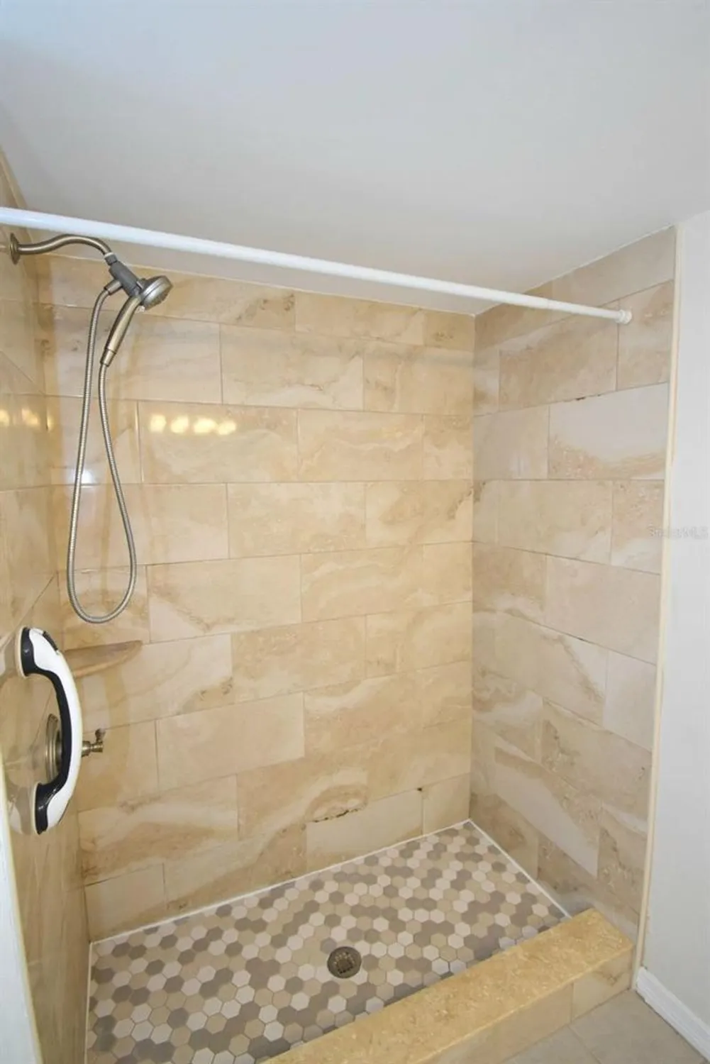 Property Slideshow image 20 of 30 | 946 virginia st apt 102, Dunedin, FL, 34698