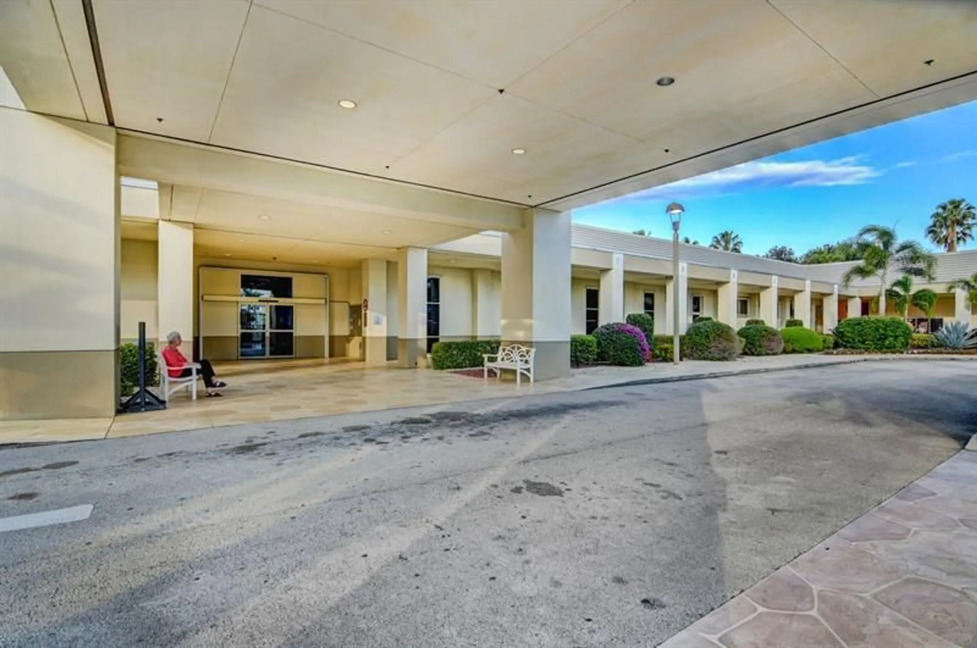 Property Slideshow image 48 of 67 | 2802 victoria way e2, Coconut Creek, FL, 33066