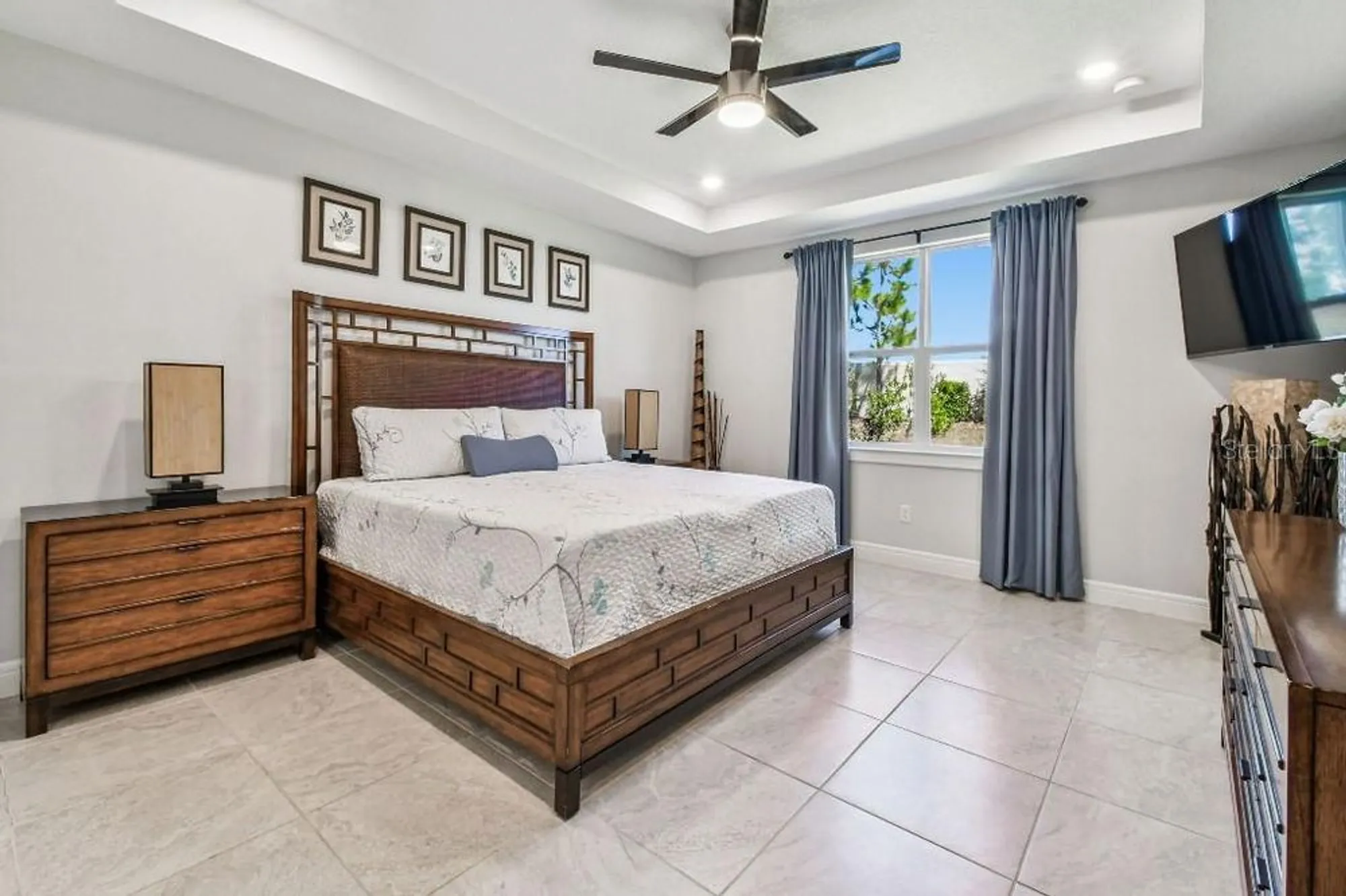 Property Slideshow image 19 of 49 | 20057 sea glass cir, Land O Lakes, FL, 34638