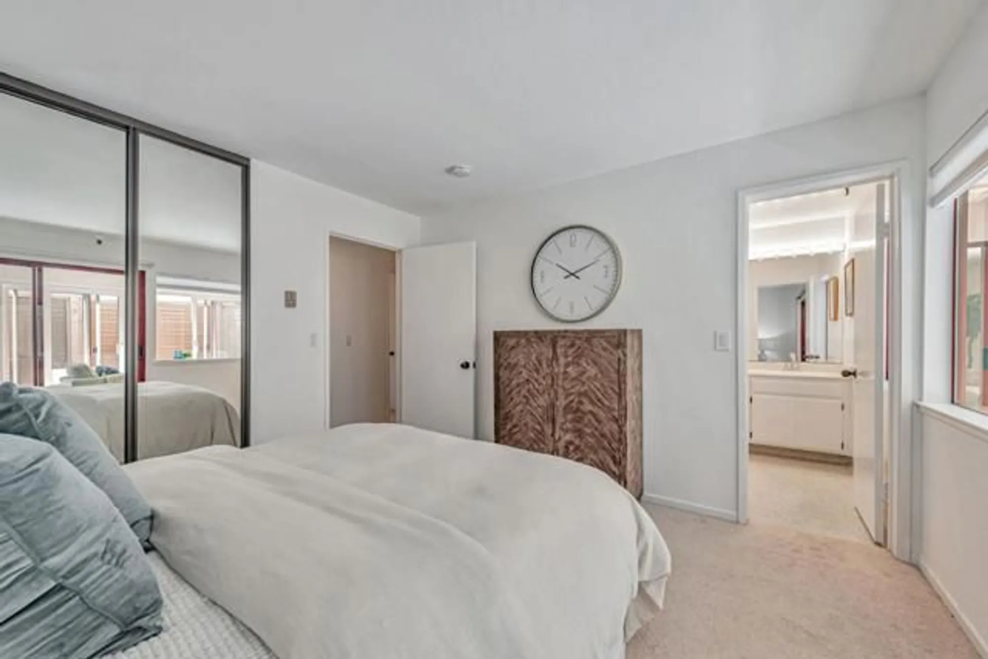 Property Slideshow image 17 of 35 | 443 alberto way b121, Los Gatos, CA, 95032