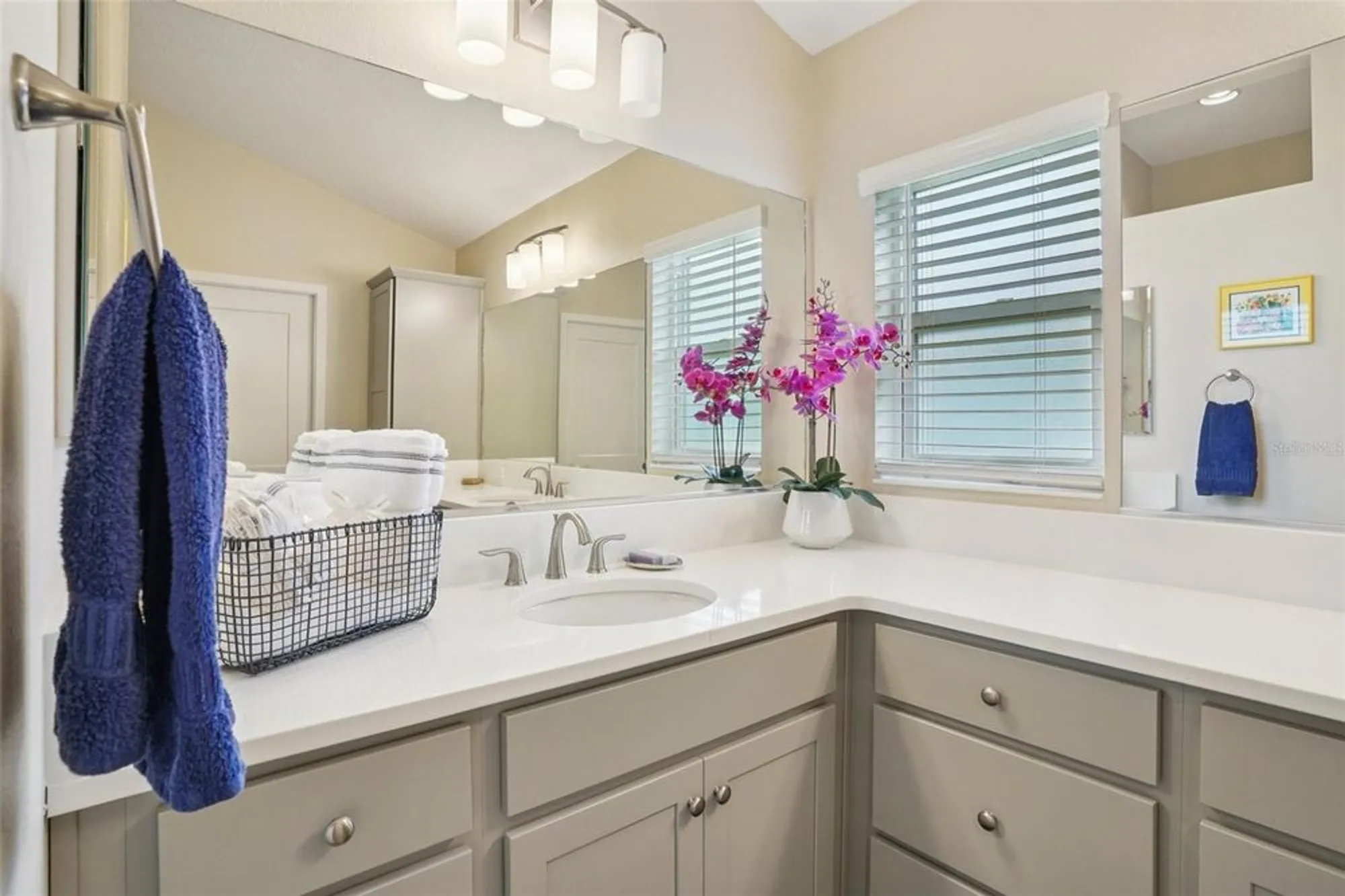 Property Slideshow image 18 of 40 | 904 maynard path, The Villages, FL, 32163