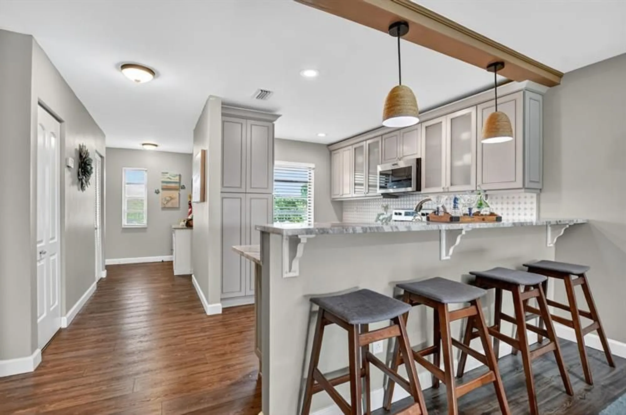 Property Slideshow image 5 of 46 | 21219 lago cir j, Boca Raton, FL, 33433