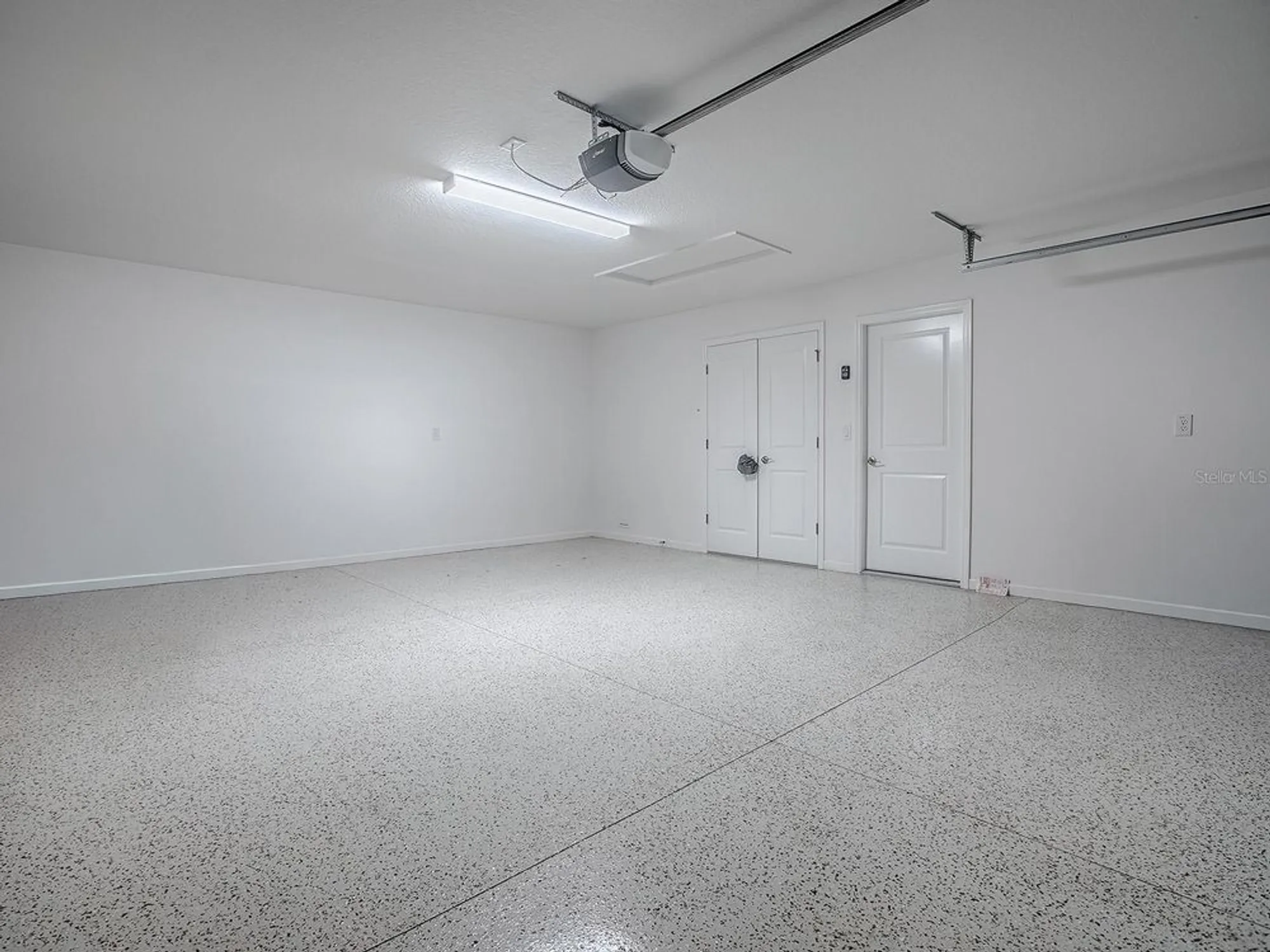 Property Slideshow image 33 of 38 | 2940 gulley ln, The Villages, FL, 32163