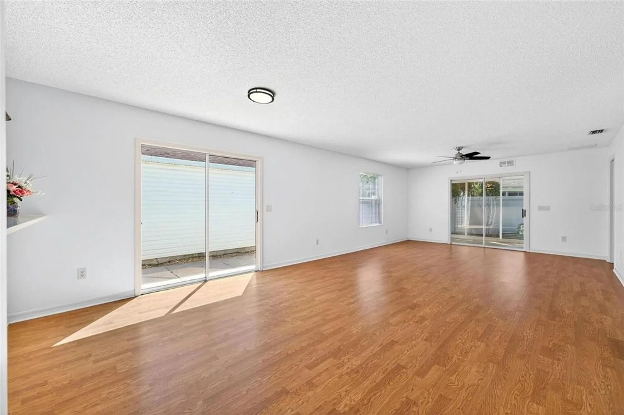 Property Slideshow image 24 of 57 | 2446 kenmore ln, The Villages, FL, 32162