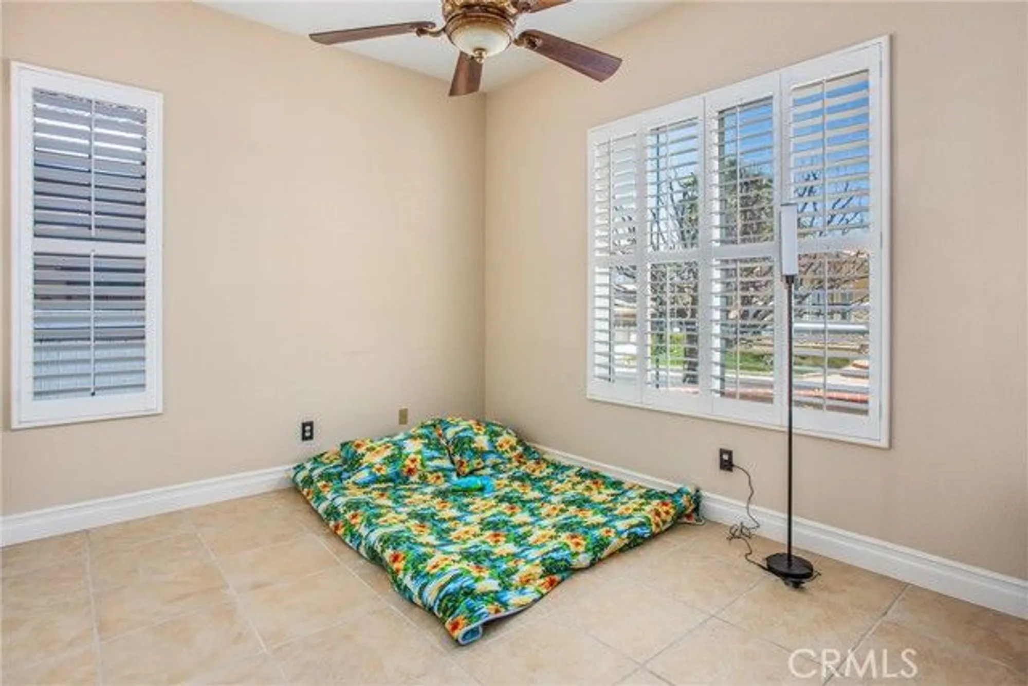 Property Slideshow image 22 of 37 | 2012 melbourne cir, Banning, CA, 92220