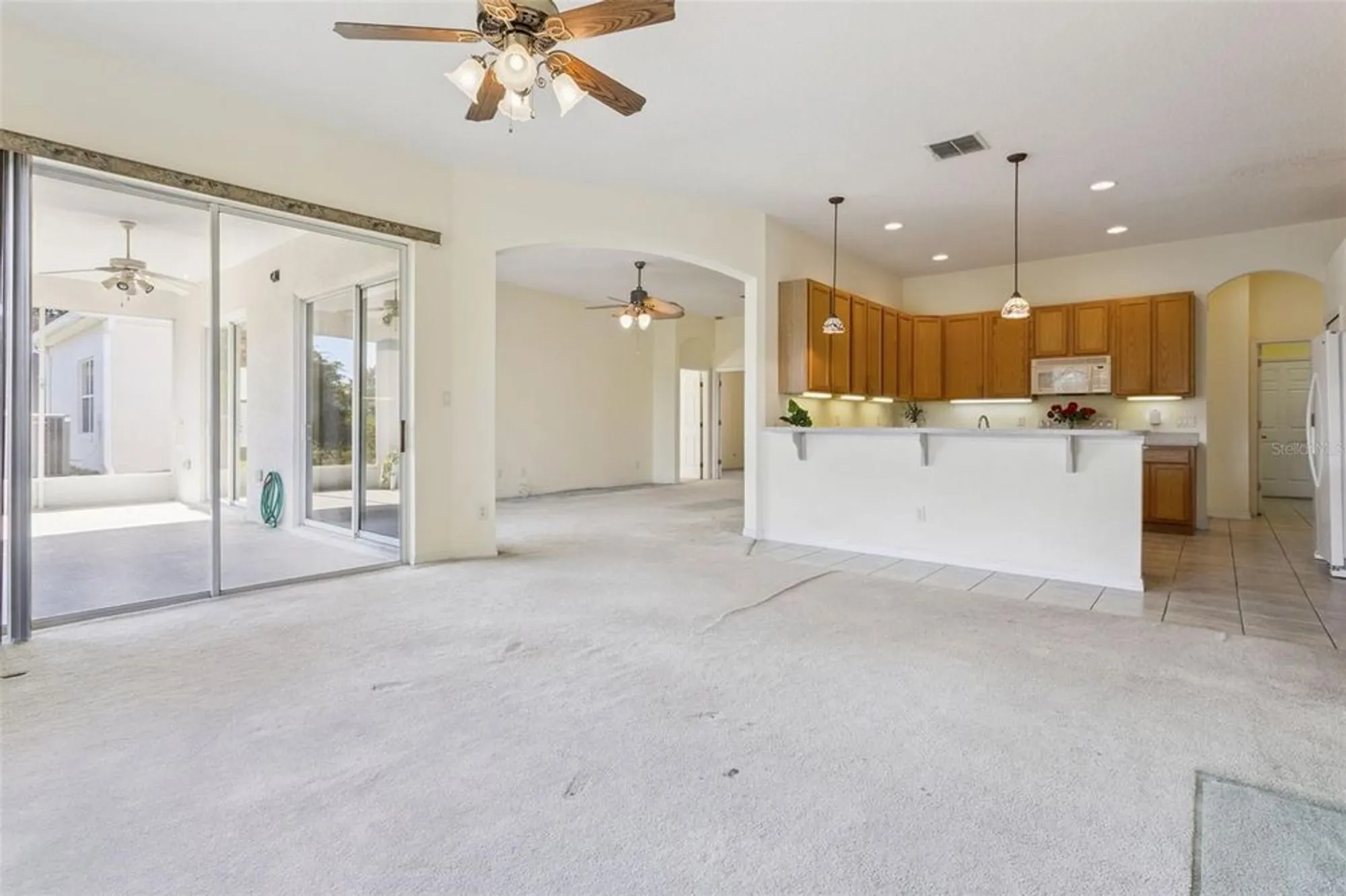 Property Slideshow image 14 of 87 | 5508 belle terre dr, Leesburg, FL, 34748