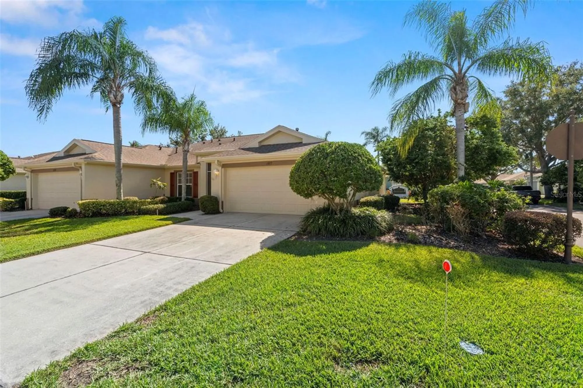 Property Slideshow image 4 of 41 | 1927 acadia greens dr, Sun City Center, FL, 33573