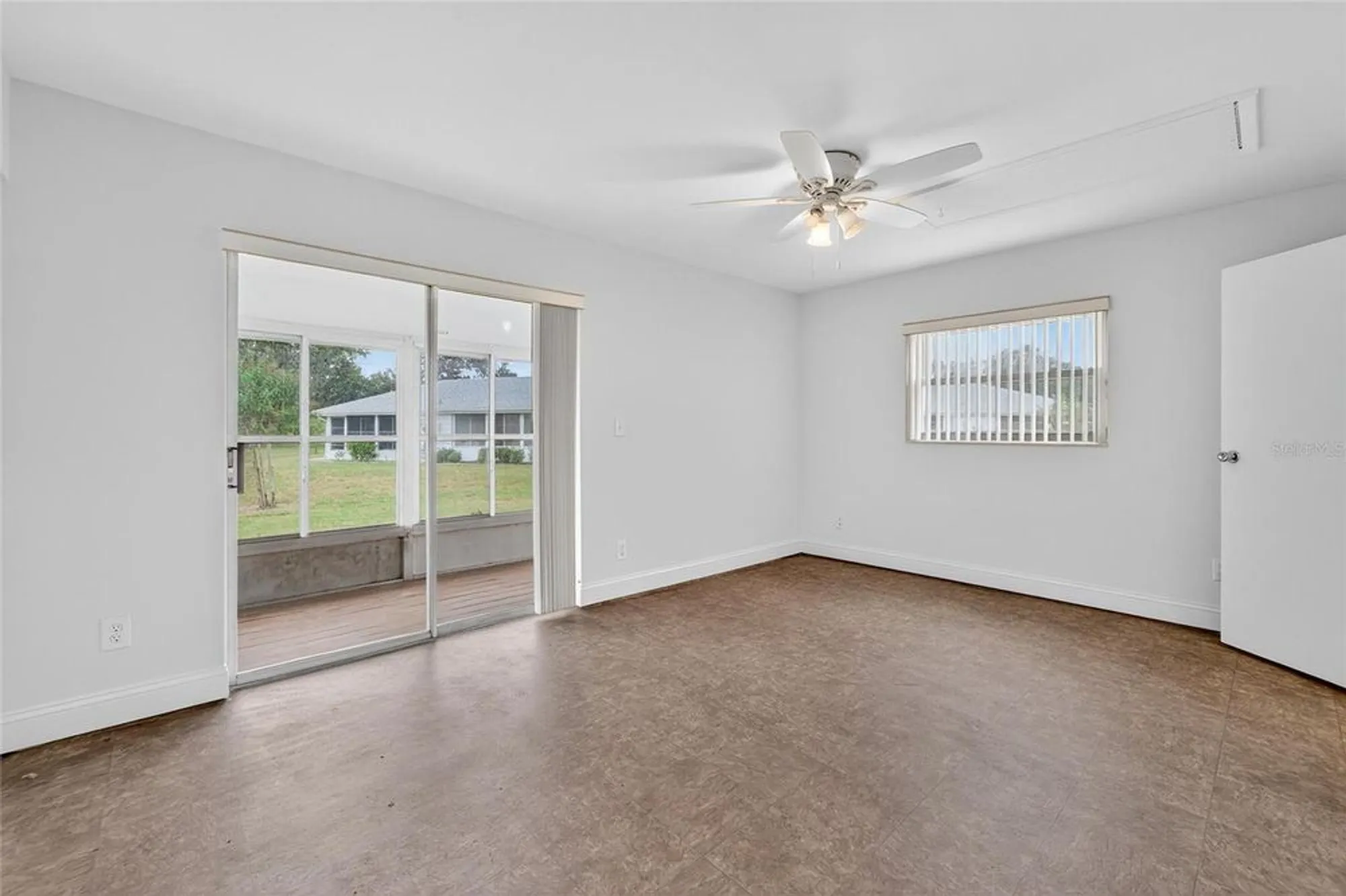 Property Slideshow image 18 of 61 | 1902 andover st apt 203, Sun City Center, FL, 33573