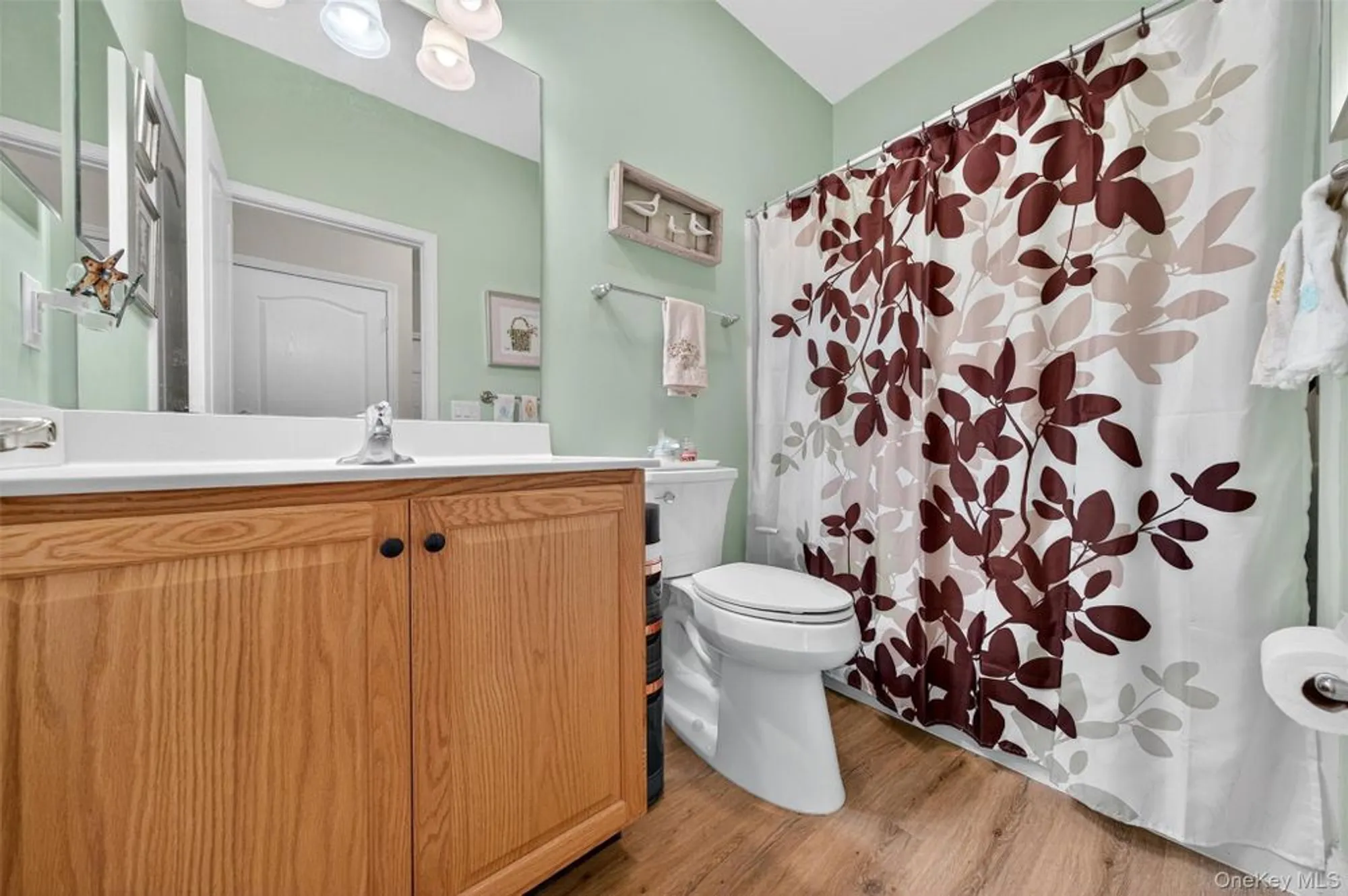 Property Slideshow image 20 of 35 | 24 juniper cir, Middletown, NY, 10940