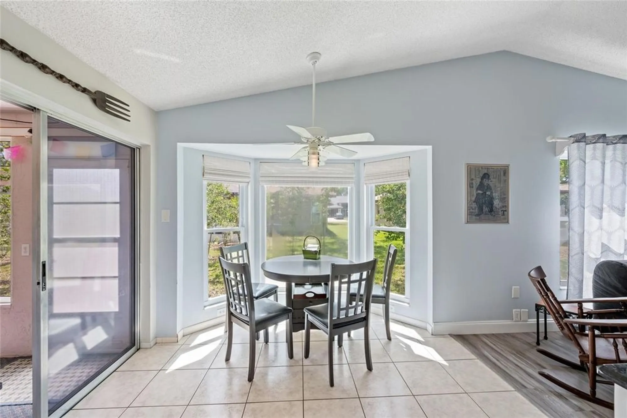 Property Slideshow image 24 of 50 | 3948 tarpon pointe cir, Palm Harbor, FL, 34684