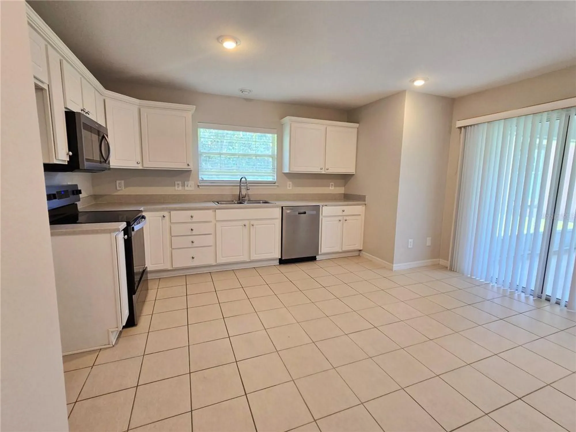 Property Slideshow image 32 of 35 | 17974 se 115th cir, Summerfield, FL, 34491