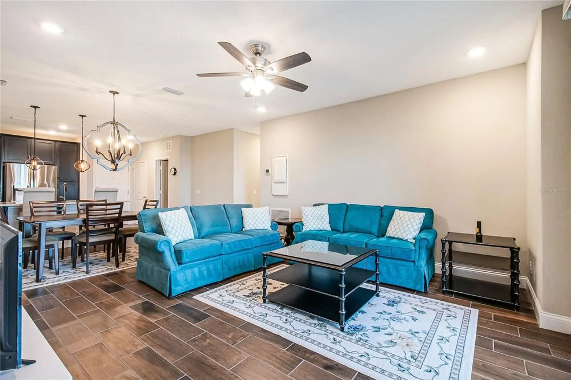 Property Slideshow image 21 of 55 | 7573 laureate blvd unit 1305, Orlando, FL, 32827