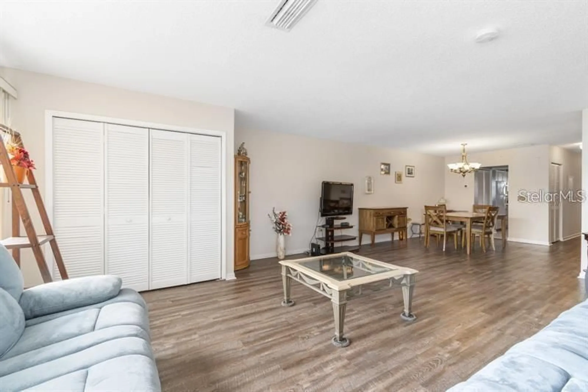 Property Slideshow image 5 of 40 | 5521 80th st n unit 503, St Petersburg, FL, 33709