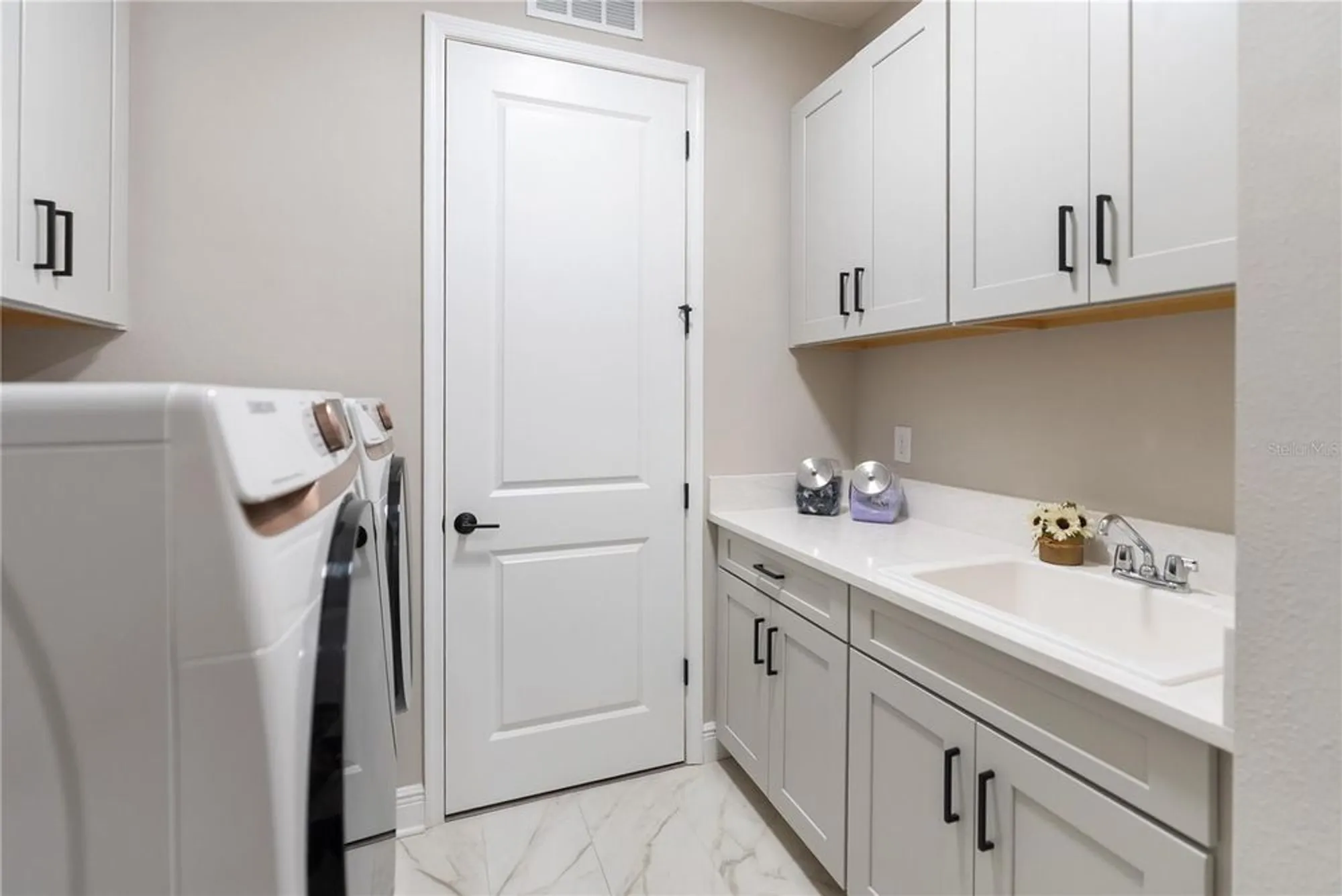 Property Slideshow image 44 of 99 | 16804 savory mist cir, Bradenton, FL, 34211