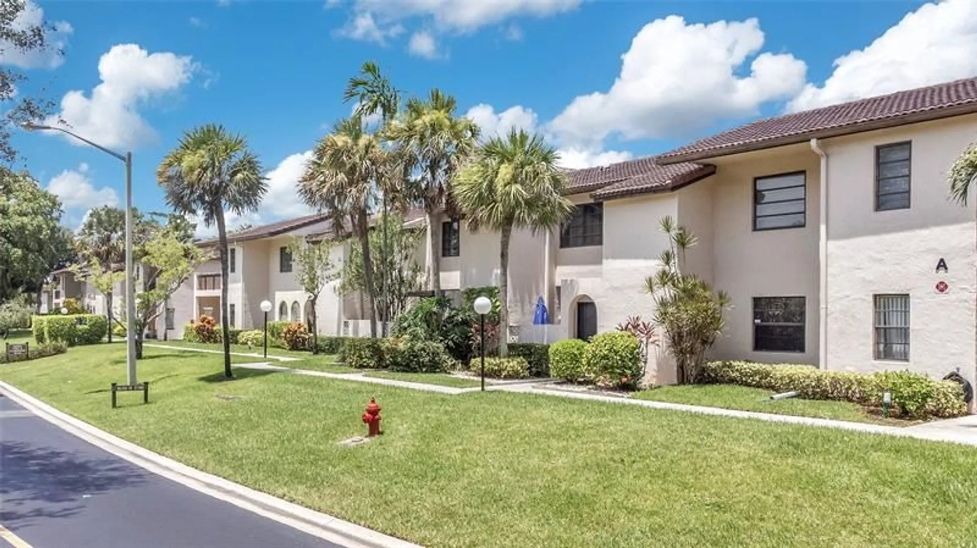 Property Slideshow image 28 of 33 | 21386 juego cir apt 10c, Boca Raton, FL, 33433