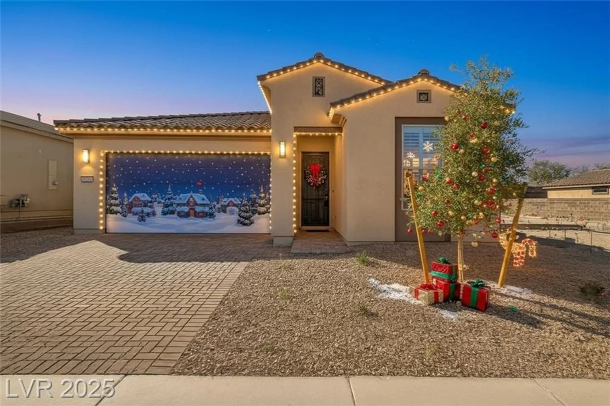 Property Slideshow image 63 of 65 | 10255 crimson currant st, Las Vegas, NV, 89143