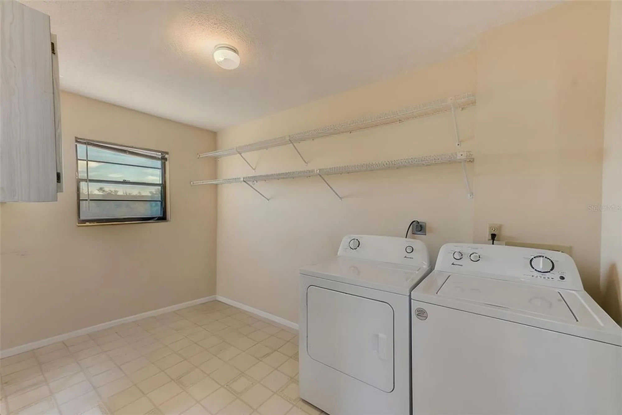 Property Slideshow image 24 of 44 | 6070 80th st n unit 415, St Petersburg, FL, 33709