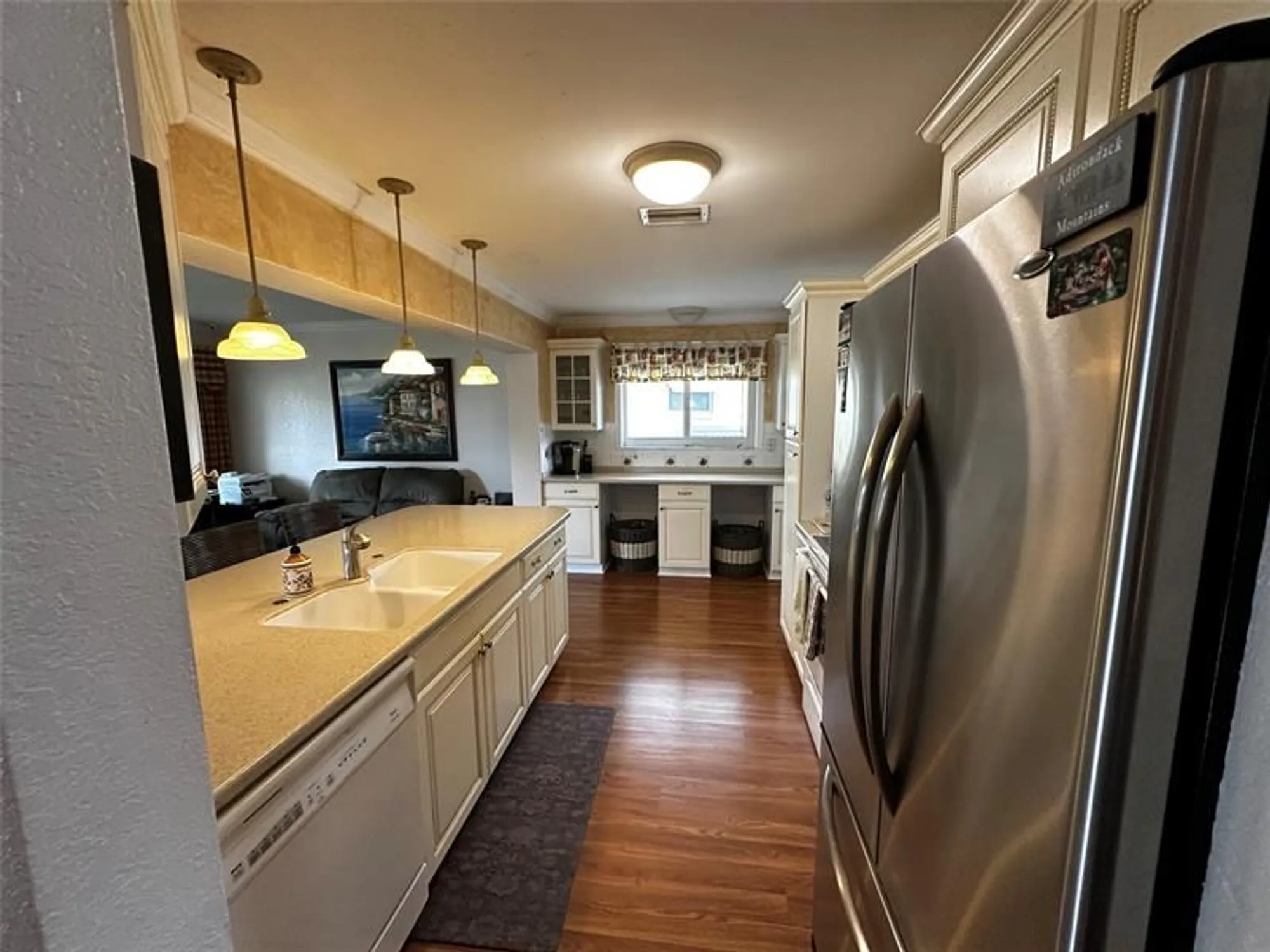 Property Slideshow image 4 of 42 | 4513 nw 43rd ter, Tamarac, FL, 33319