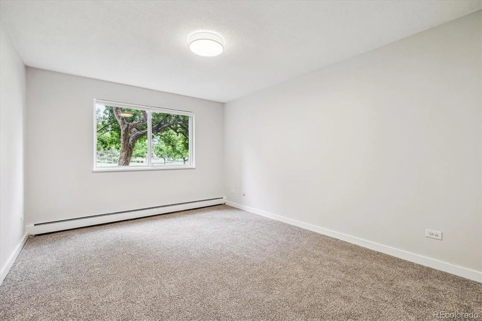 Property Slideshow image 17 of 50 | 650 s alton way apt 10a, Denver, CO, 80247