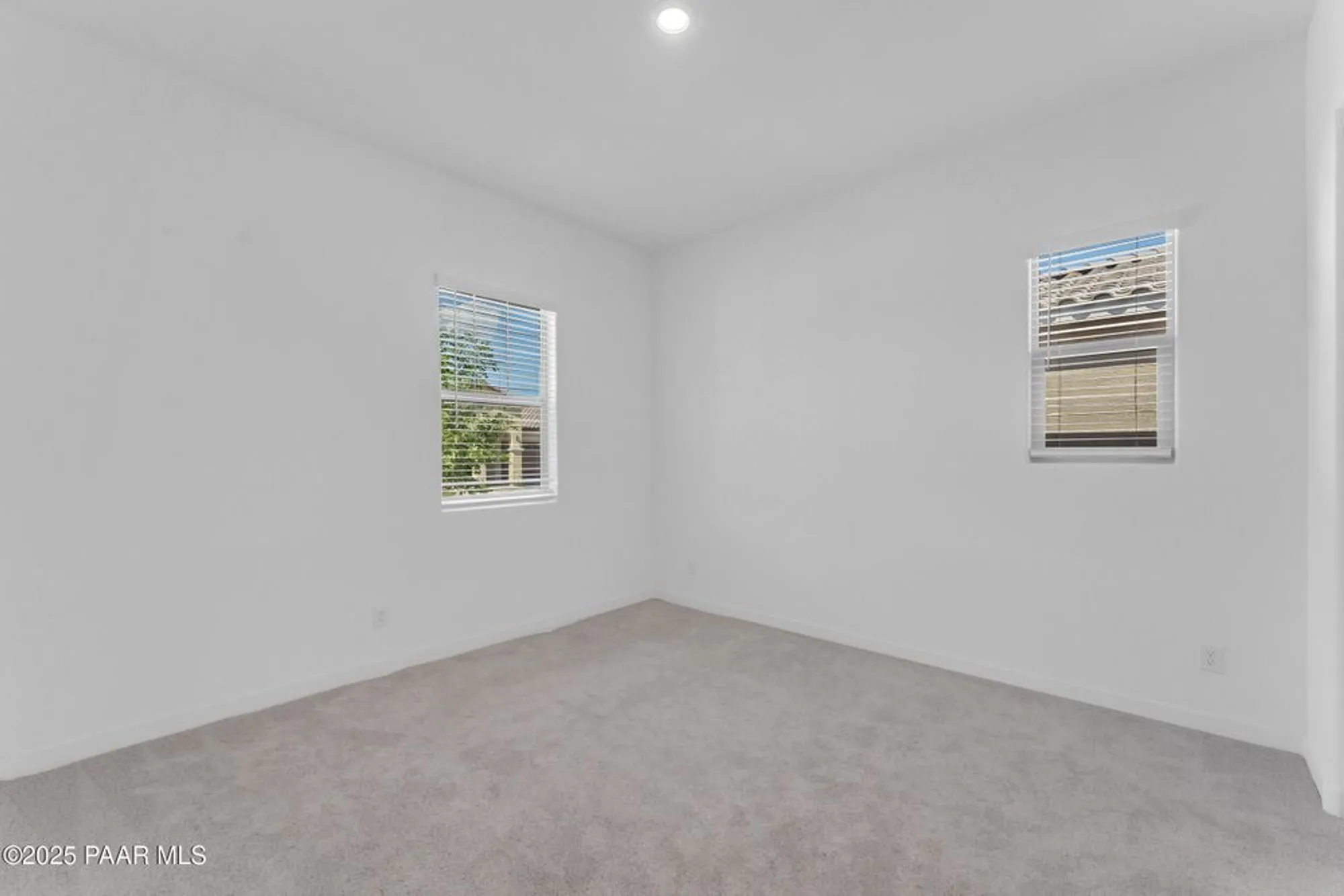 Property Slideshow image 31 of 71 | 24711 n 174th ln, Surprise, AZ, 85387