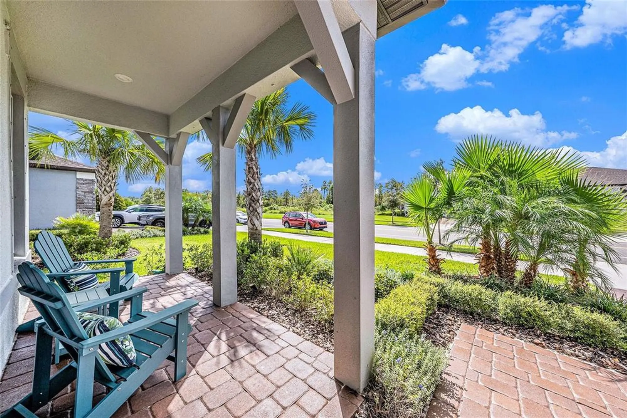 Property Slideshow image 4 of 30 | 19865 sea glass cir, Land O Lakes, FL, 34638