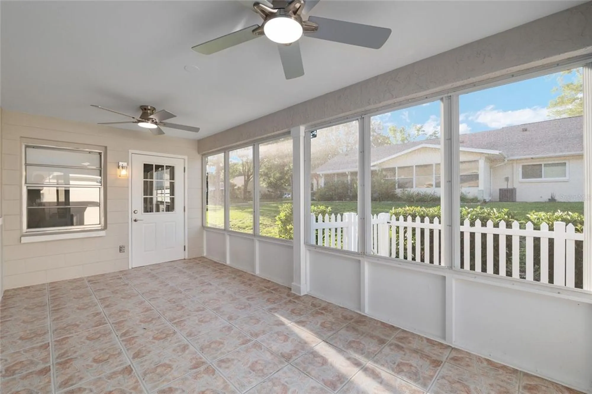 Property Slideshow image 38 of 43 | 8681 sw 93rd pl b, Ocala, FL, 34481
